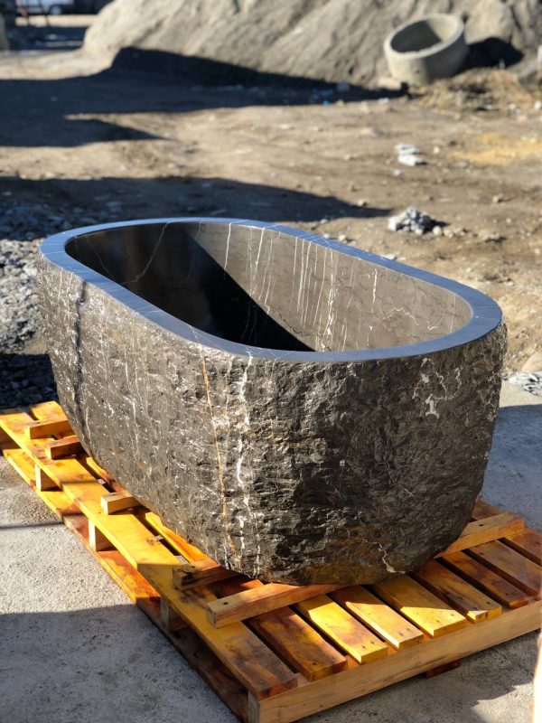 Hand-Carved Black Marble River Stone Bathtub – Sculpted Serenity - Image 2